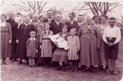 Taufe von Kurt Effenberg am 22.04.1935 in Motzen.